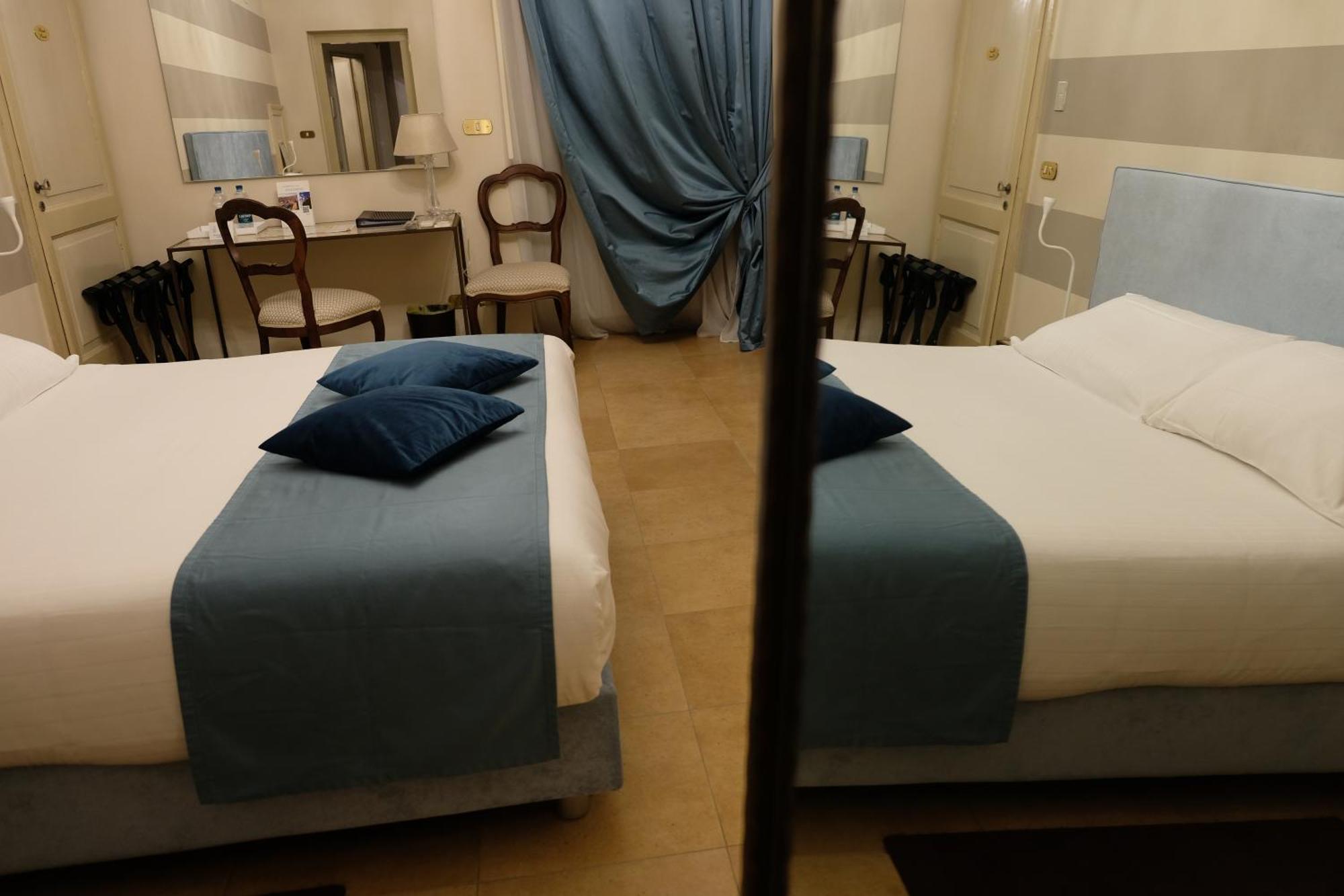 Ferienwohnung Residenza Palazzo Negri Verona Exterior foto