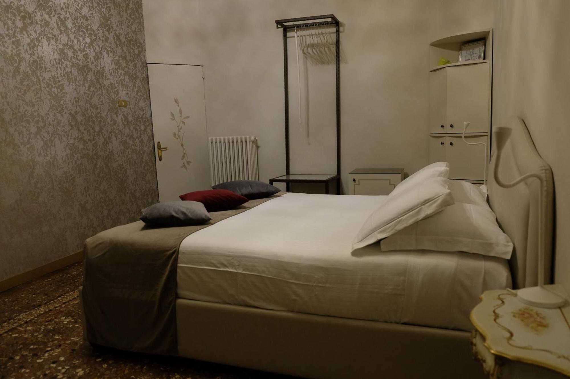 Ferienwohnung Residenza Palazzo Negri Verona Exterior foto