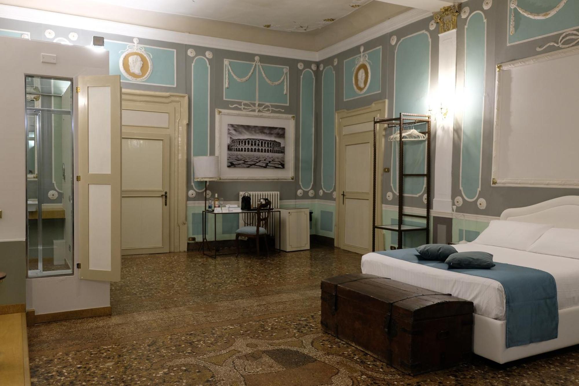 Ferienwohnung Residenza Palazzo Negri Verona Exterior foto