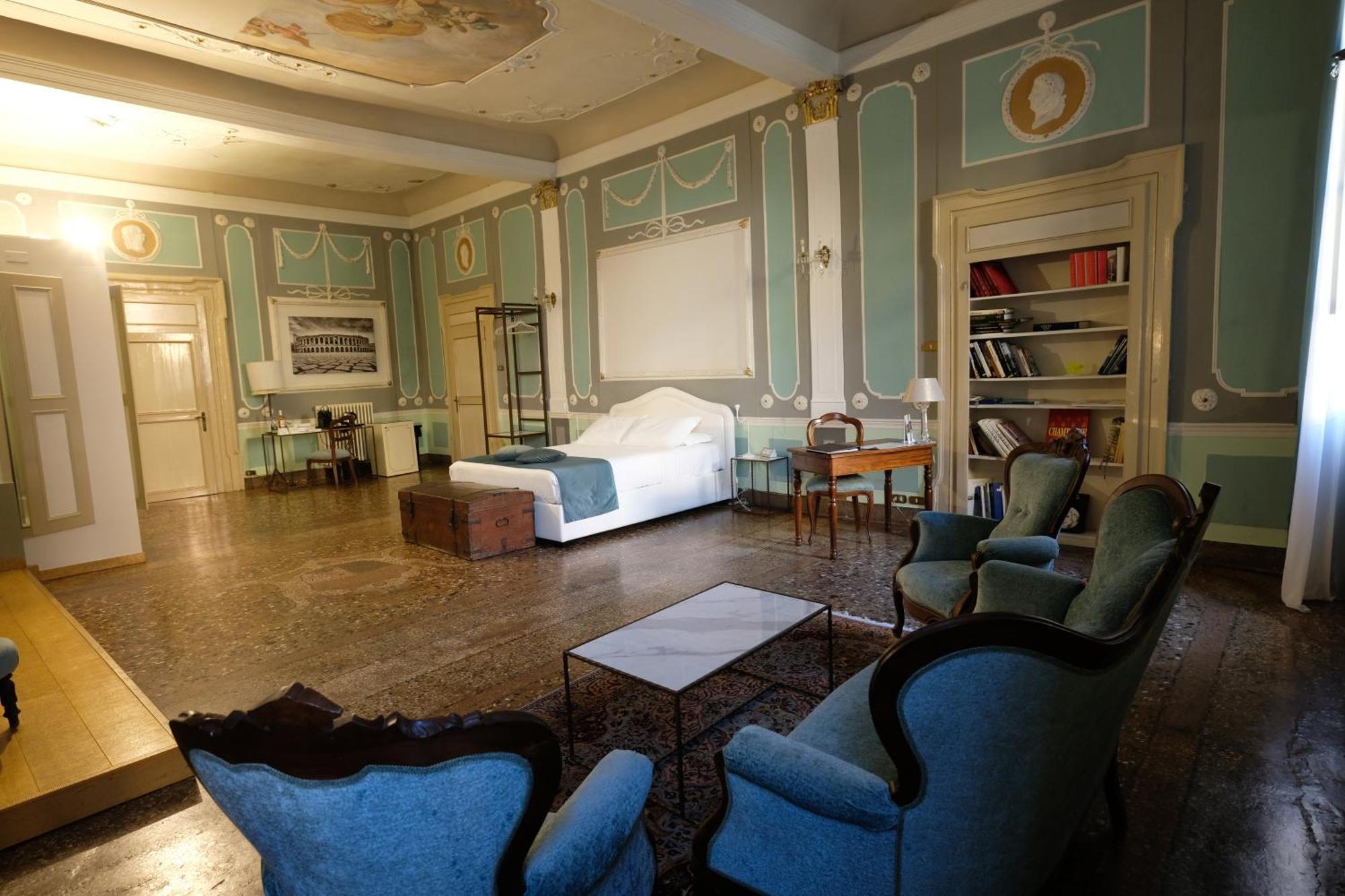 Ferienwohnung Residenza Palazzo Negri Verona Exterior foto