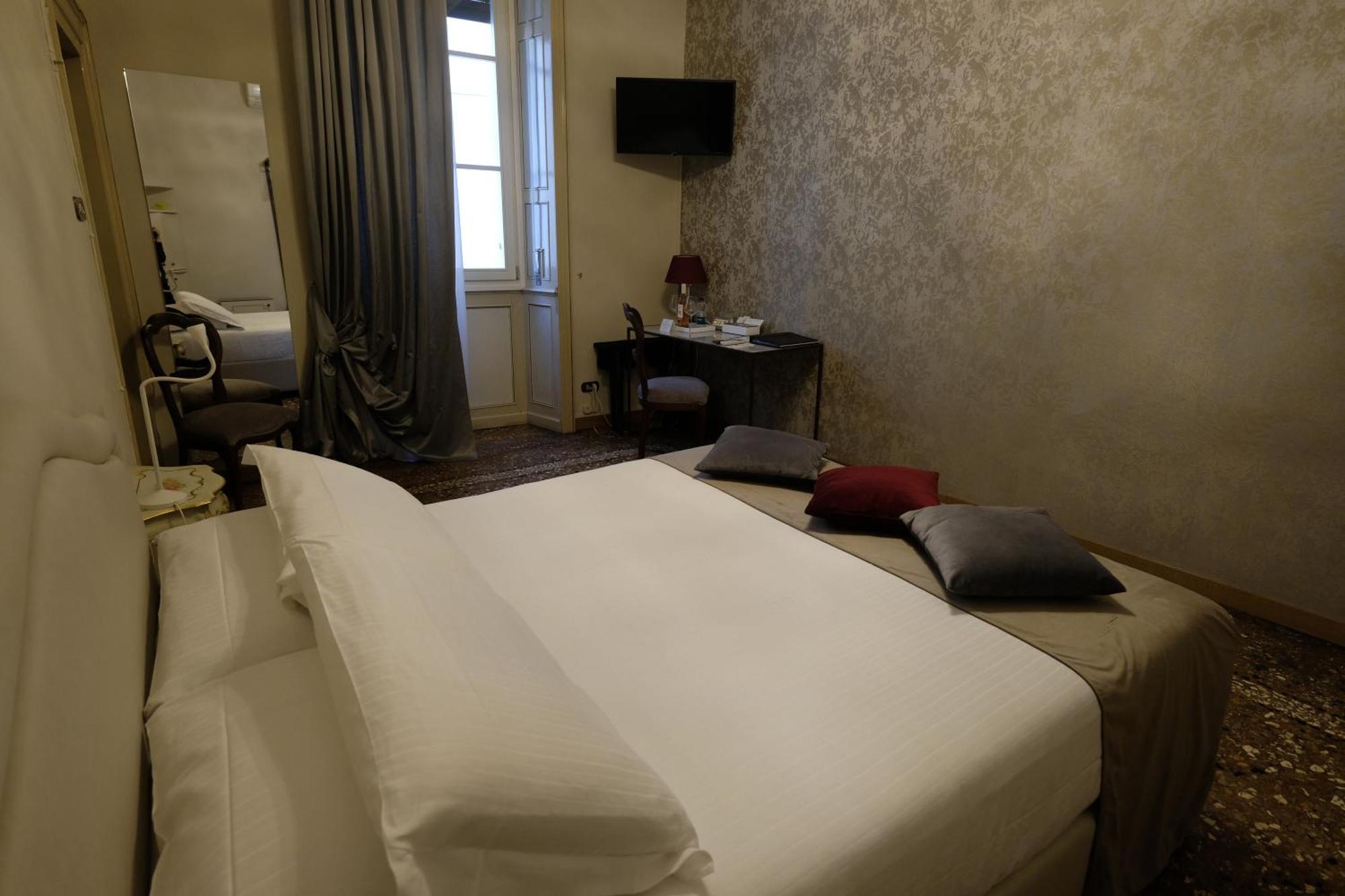 Ferienwohnung Residenza Palazzo Negri Verona Exterior foto